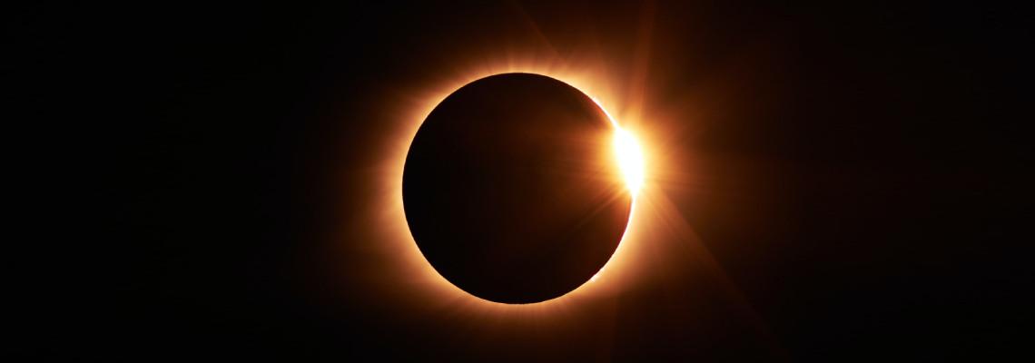 Precauzioni da adottare per poter assistere all’eclissi
